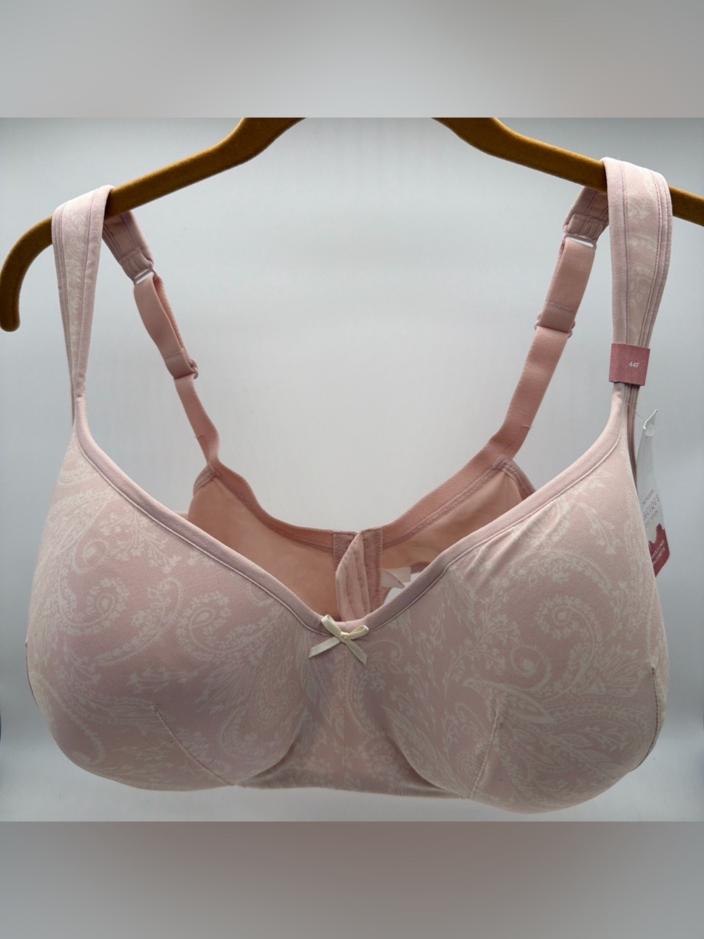 Cacique Lightly Lined Balconette Bra Size 44F